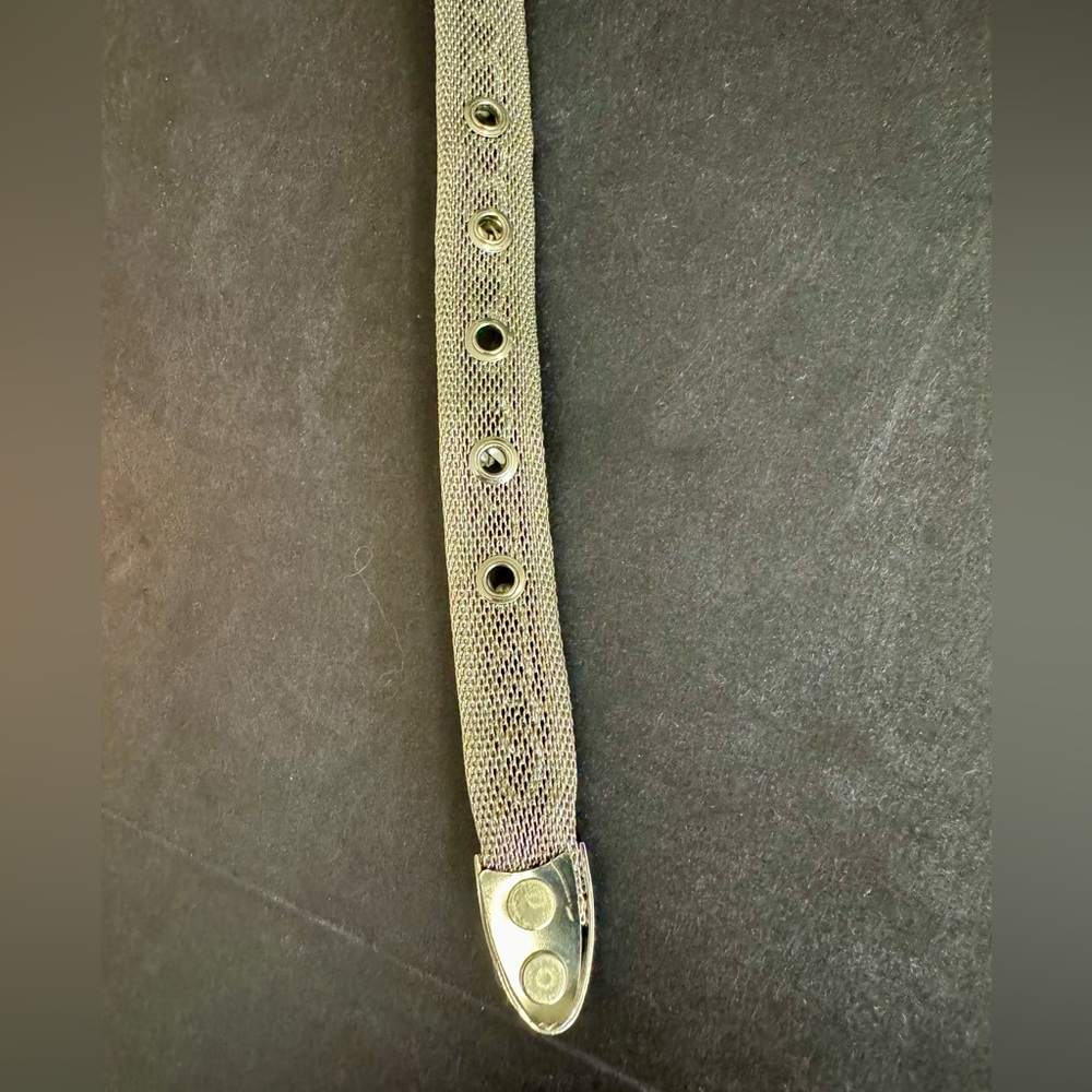 Vintage Heavy silver chain and mesh belt.Marked.Size XL 42” end to end. - Picture 12 of 12